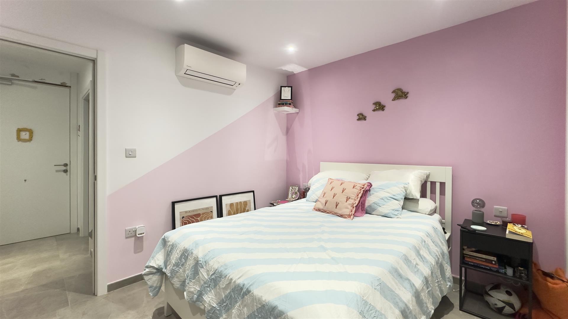 Image of Apartment - 1 Bathrooms for Sale in E1-Gibraltar, Image 3